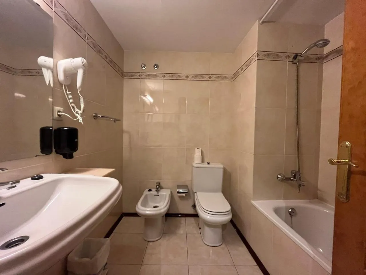 Hotel Juan Canejan Les 0*,