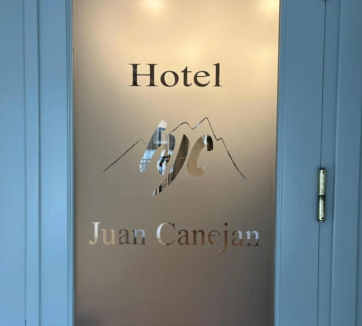 Hotel Juan Canejan Les